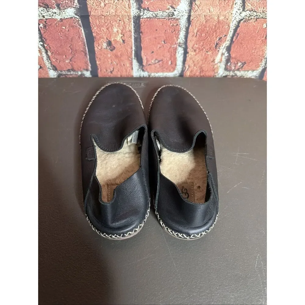 UGG Elodie Women’s Black Leather Slip On Loafers #1020235 - Size 6